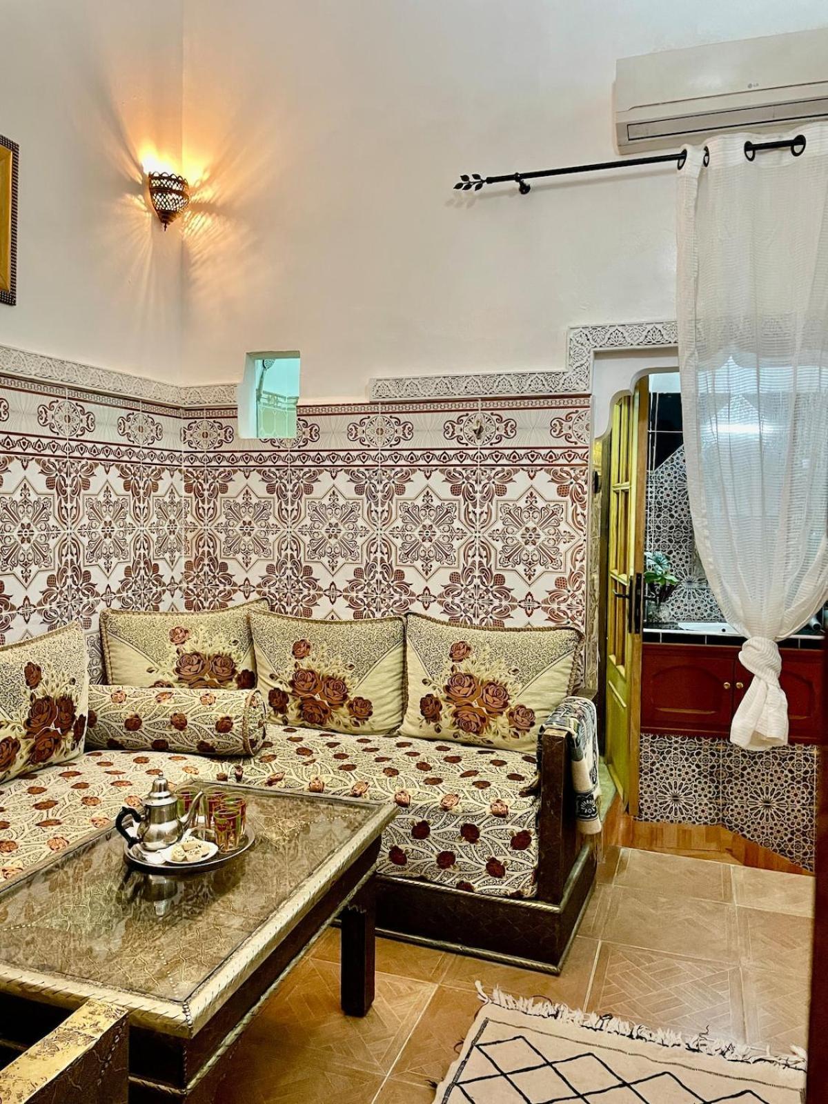 Sherifa House Marrakesh Buitenkant foto